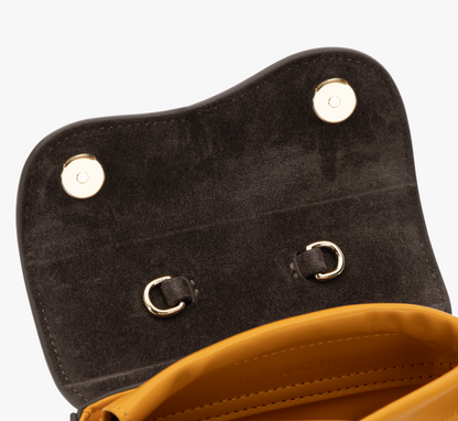 Arc / case